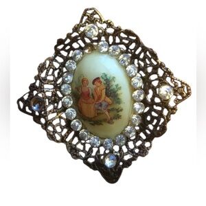 Vintage Cameo Pin